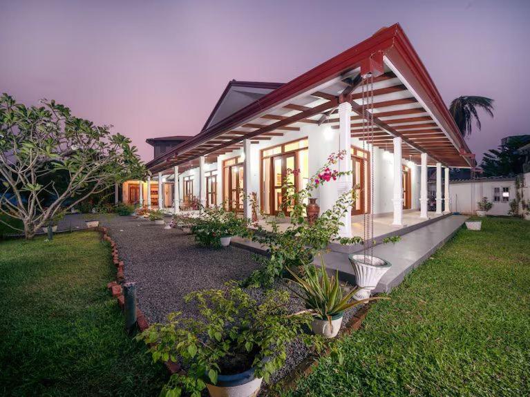 Araliya Villa Moragalla Ngoại thất bức ảnh